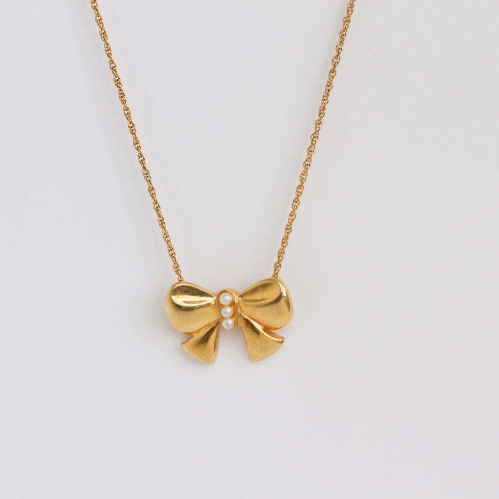 Vintage Marcella Bow Charm Gold Chain Necklace